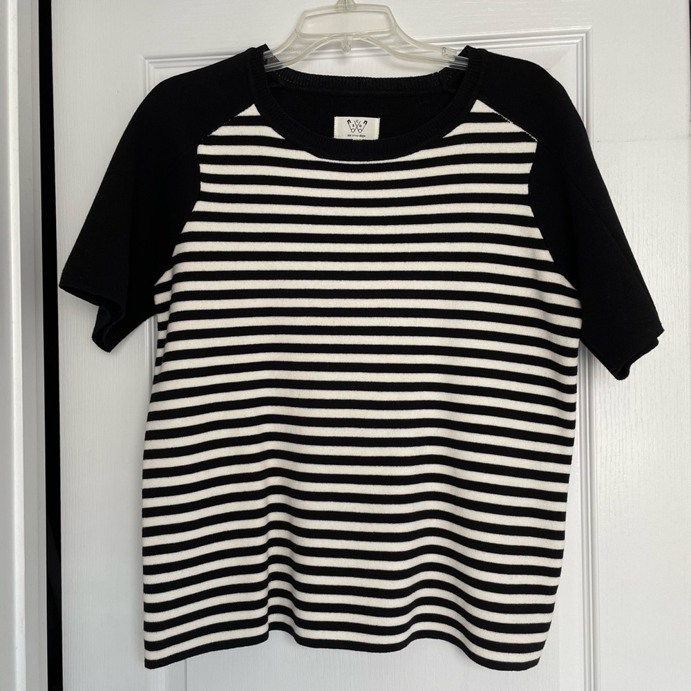 Six Crisp Days Small Black & White Stripe Knit Shirt
